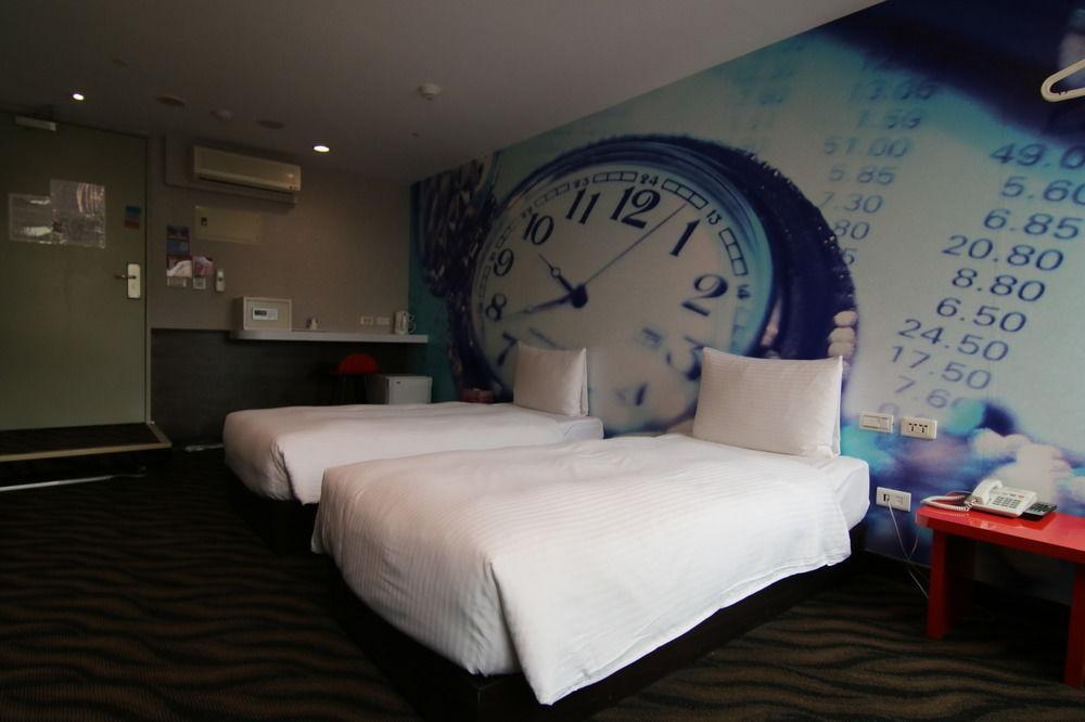 Hotel 6 - Wannien Taipéi Exterior foto